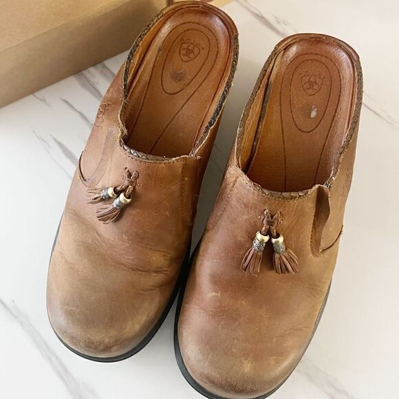 Ariat Brown Leather Slip On Mules Clogs - Picture 1 of 10